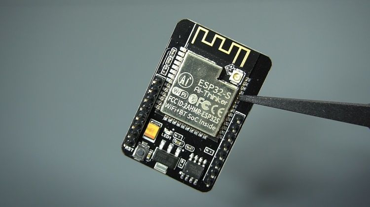 AI-Thinker-ESP32CAM.jpg